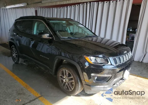 2019 Jeep Compass Latitude z USA, uszkodzony, nr VIN 3C4NJDBB4KT600731